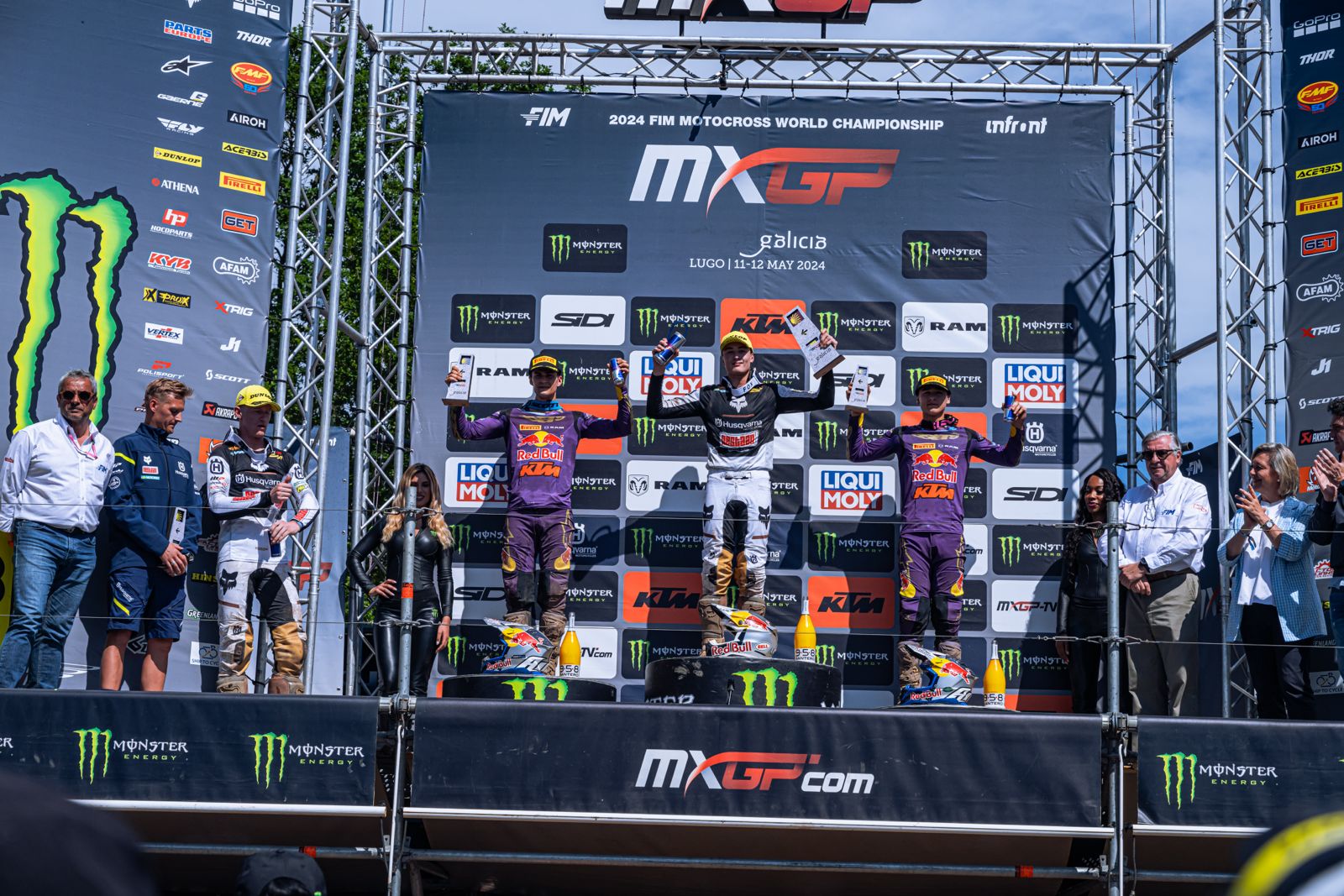 Il podio MX2 del GP di Galizia a Lugo!