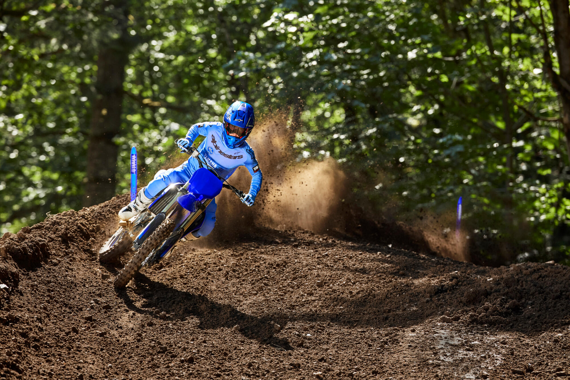 2025-Yamaha-YZ250F-EU-Icon_Blue-Action-002-03