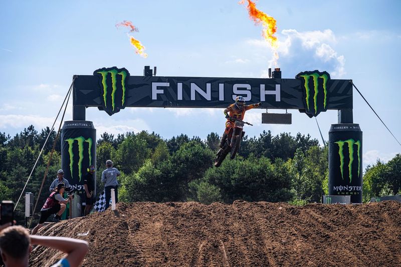 Jeffrey Herlings mattatore del GP delle Fiandre a Lommel