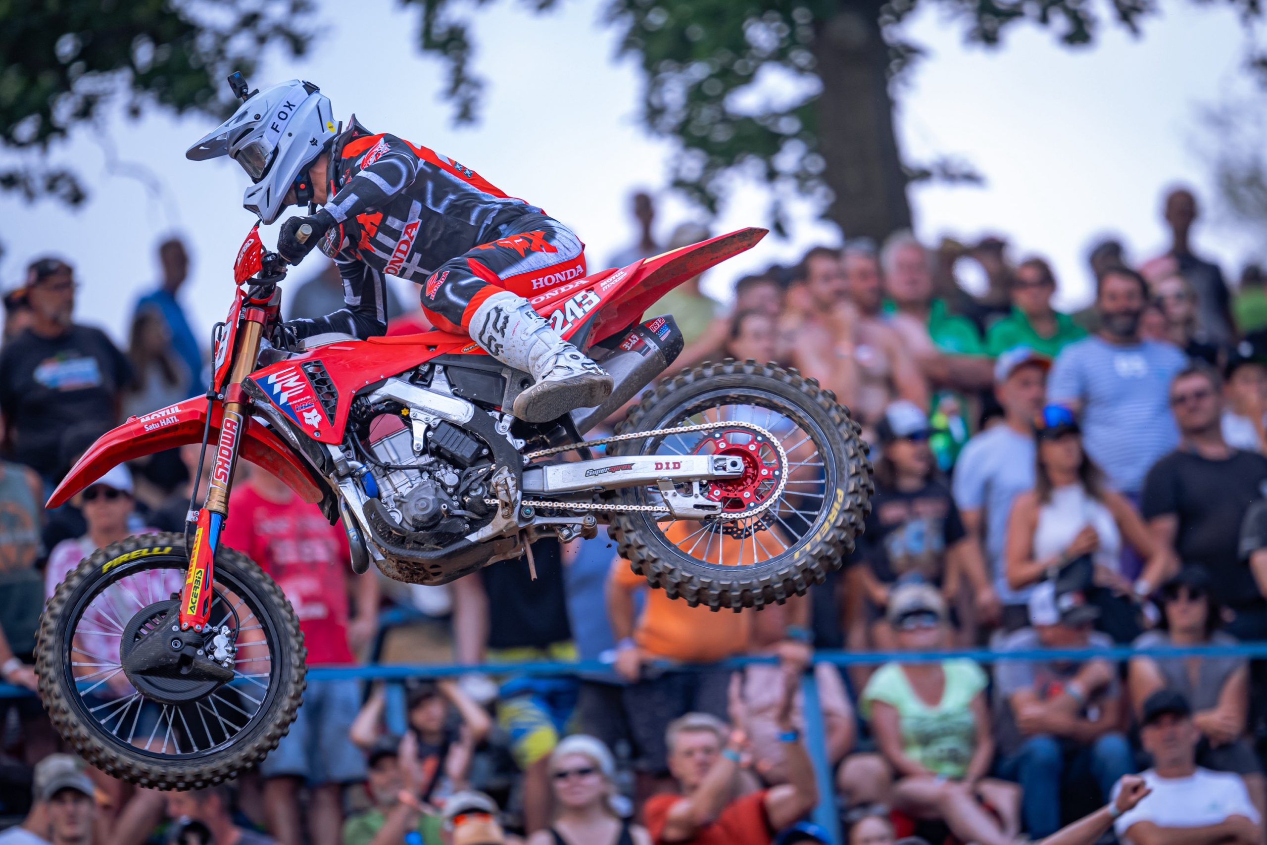 Tim Gajser in pole nel GP di Loket 2024