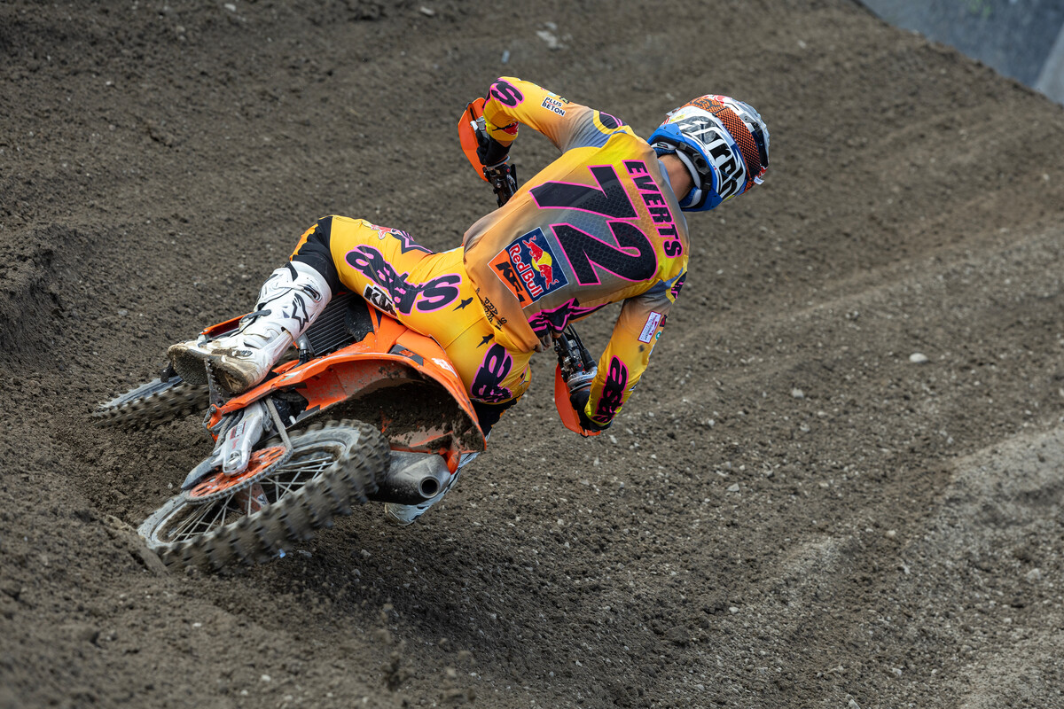 Liam Everts in gara a Uddevalla nel GP di Svezia MX2