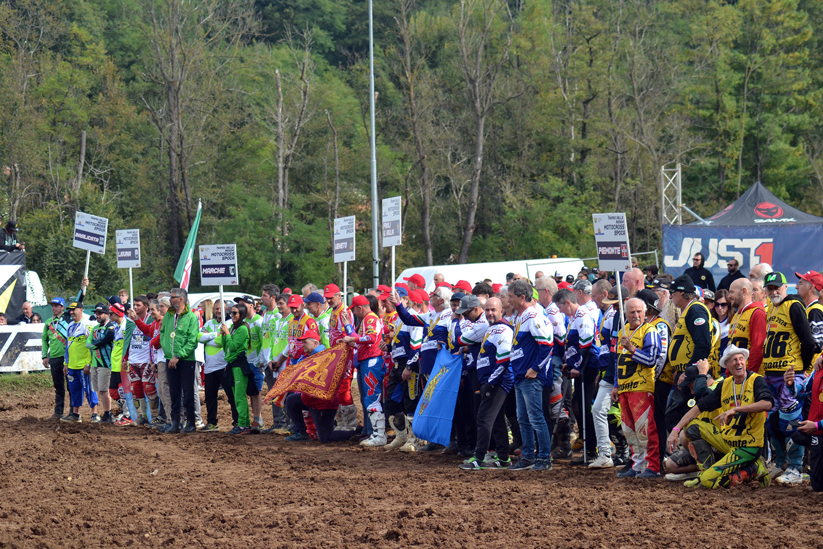 La presentazione delle squadre - ph. Andrea Ferrari