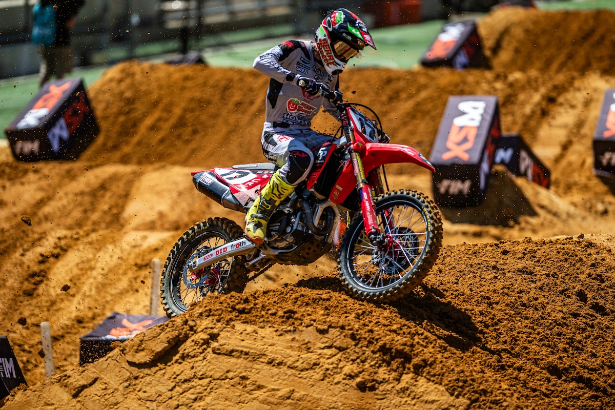 Joey Savatgy ha messo fine al regno di Tomac nella gara-2 a Perth