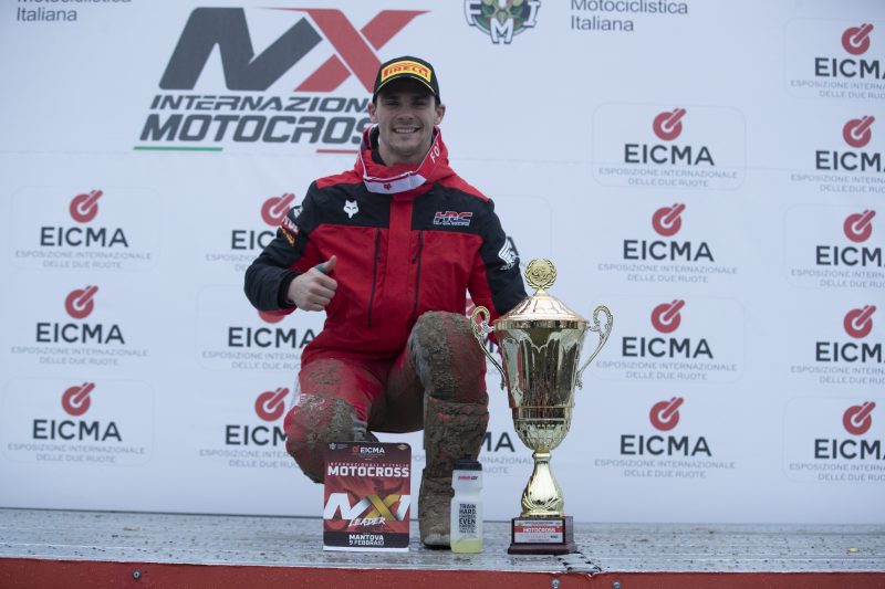 Tim Gajser sul podio a Mantova