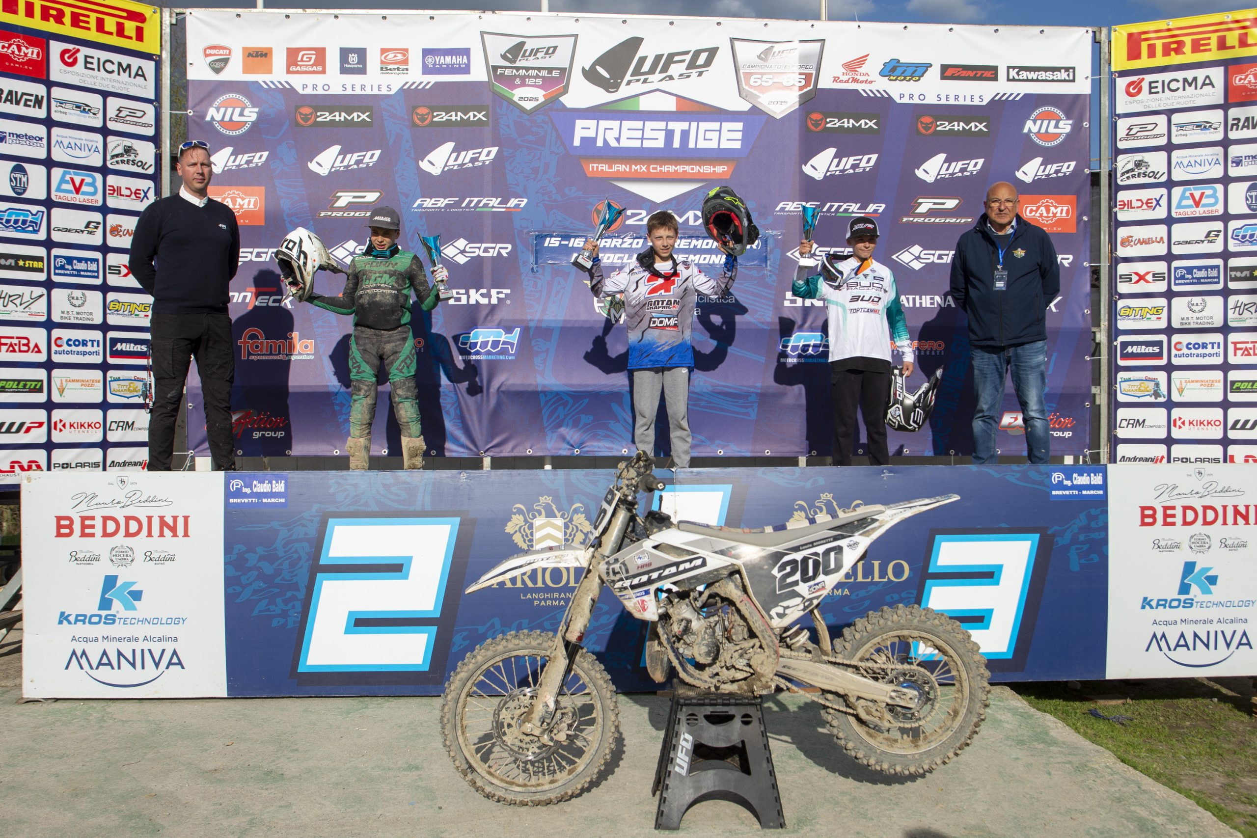 podio EMX85 Cremona