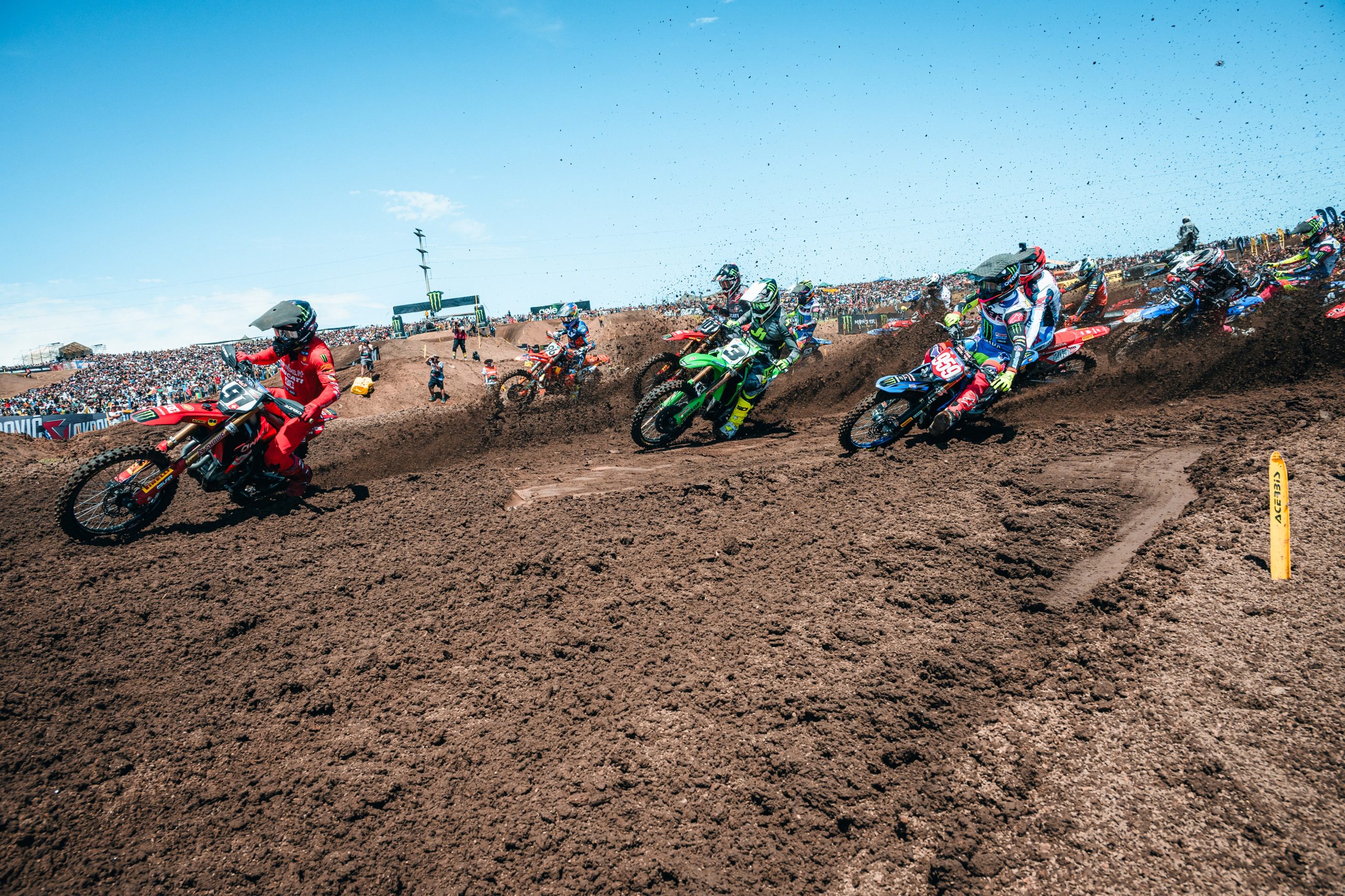 L'holeshot di Jeremy Seewer in gara-1 del GP di Argentina