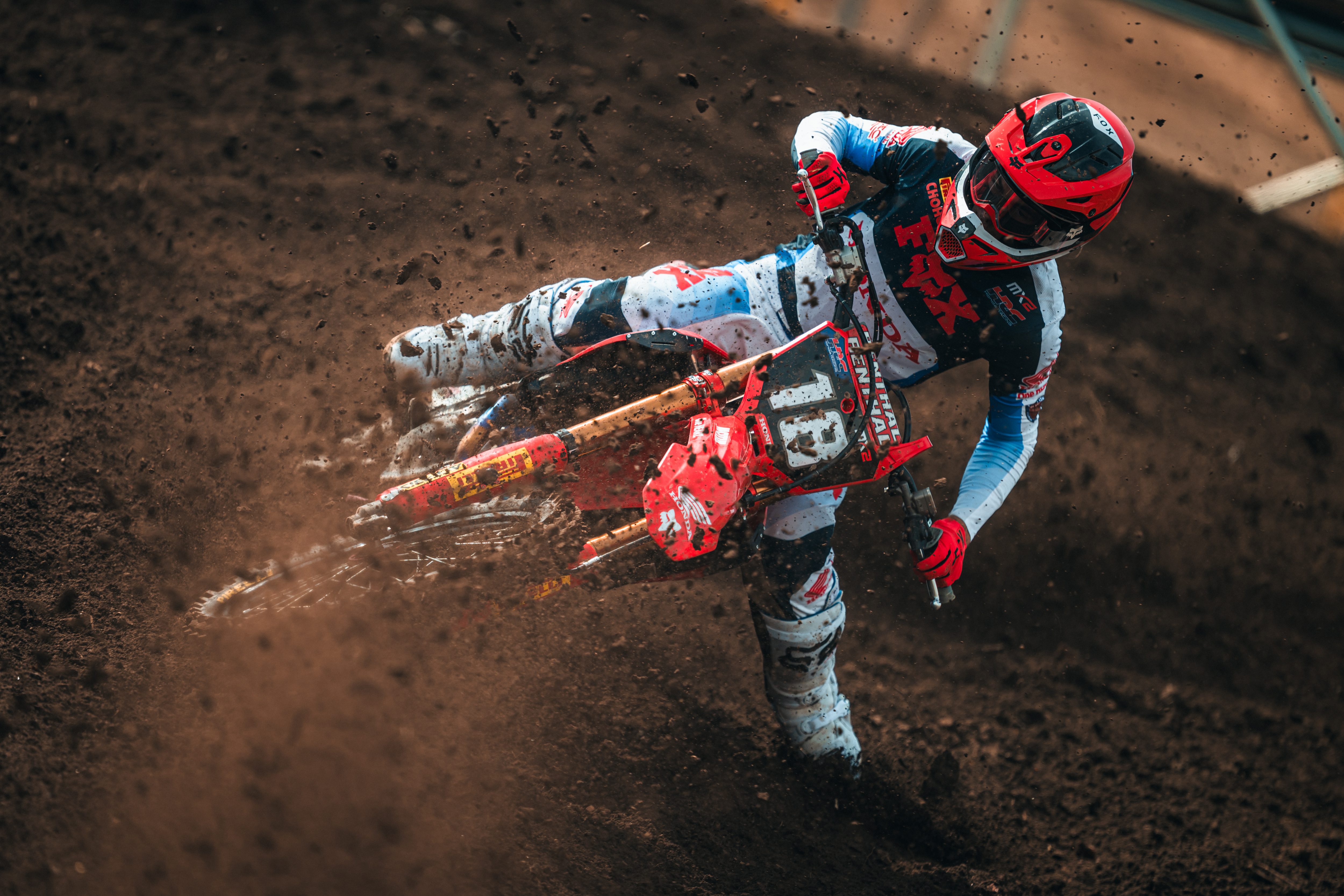 Valerio Lata #18 - ottimo esordio nel Mondiale MX2 con la Honda HRC