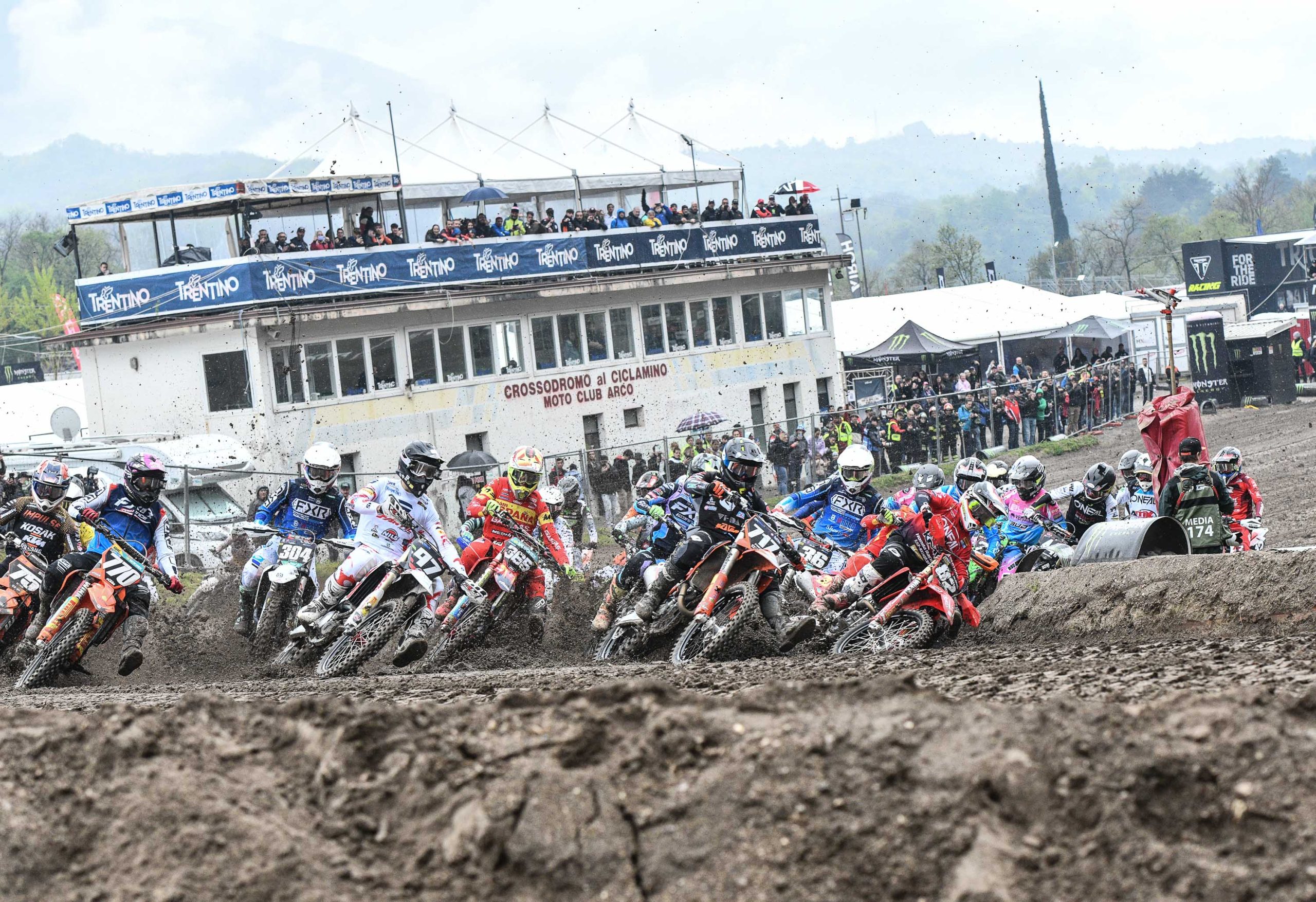 lo start di gara-2 EMX250