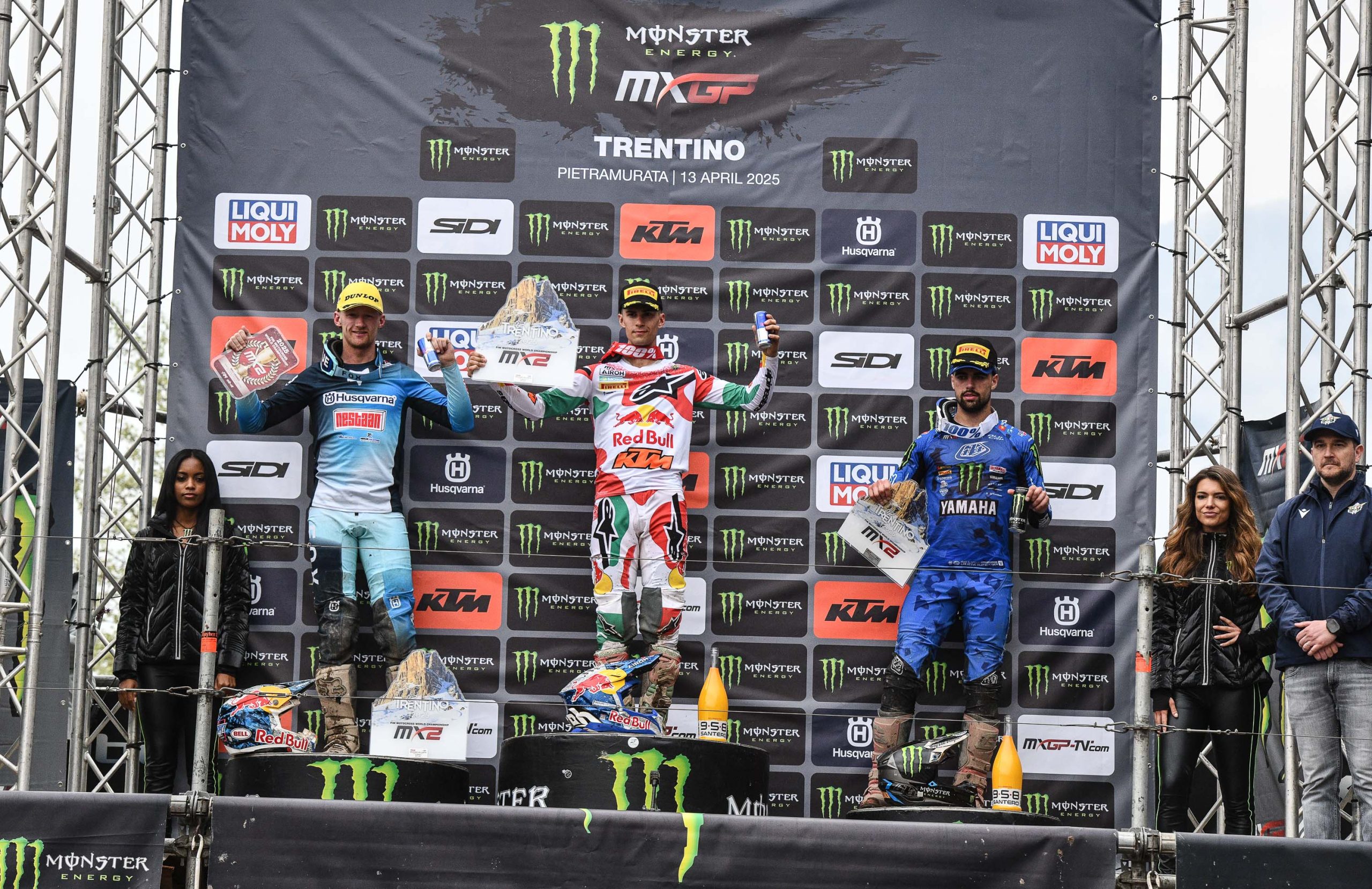 il podio MX2 del GP del Trentino con Andrea Adamo in vetta