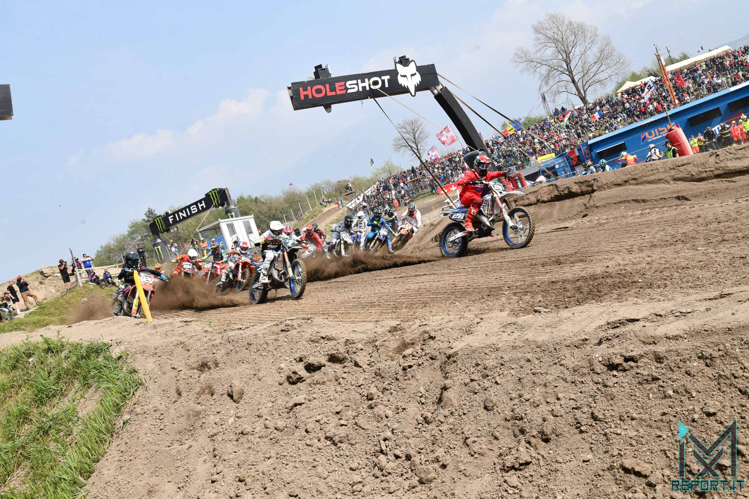 lo start di gara-1 EMX125